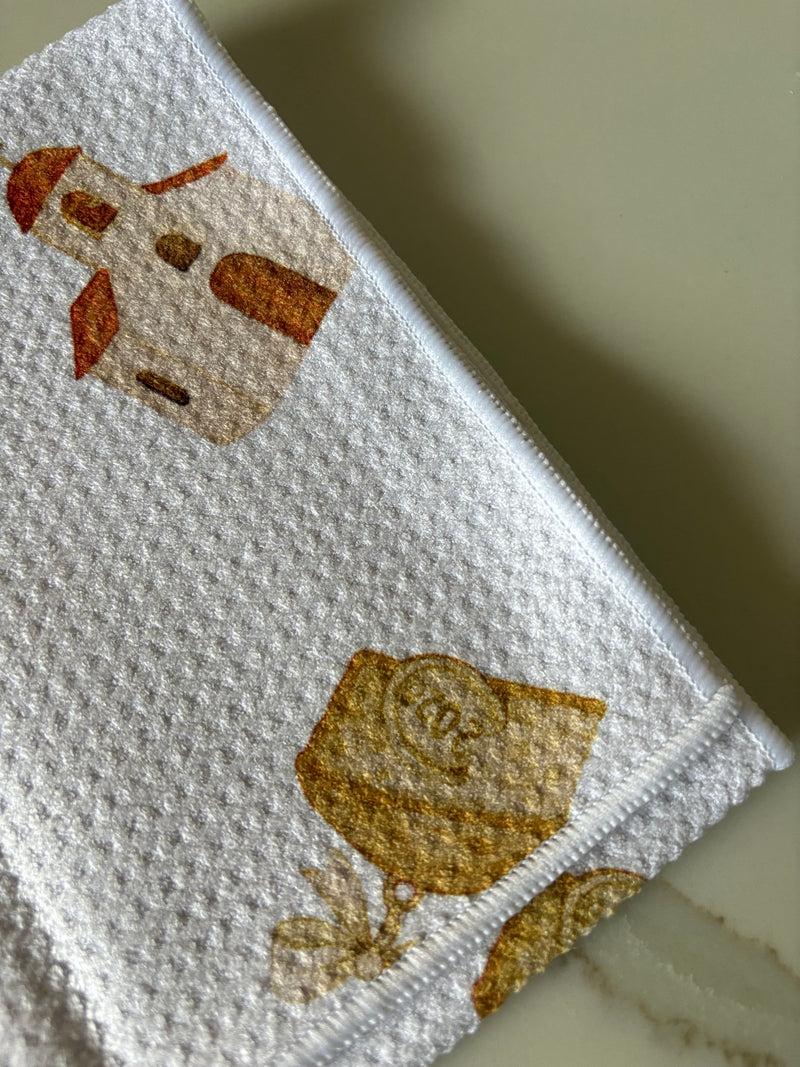 Hronia Polla Napery Collection