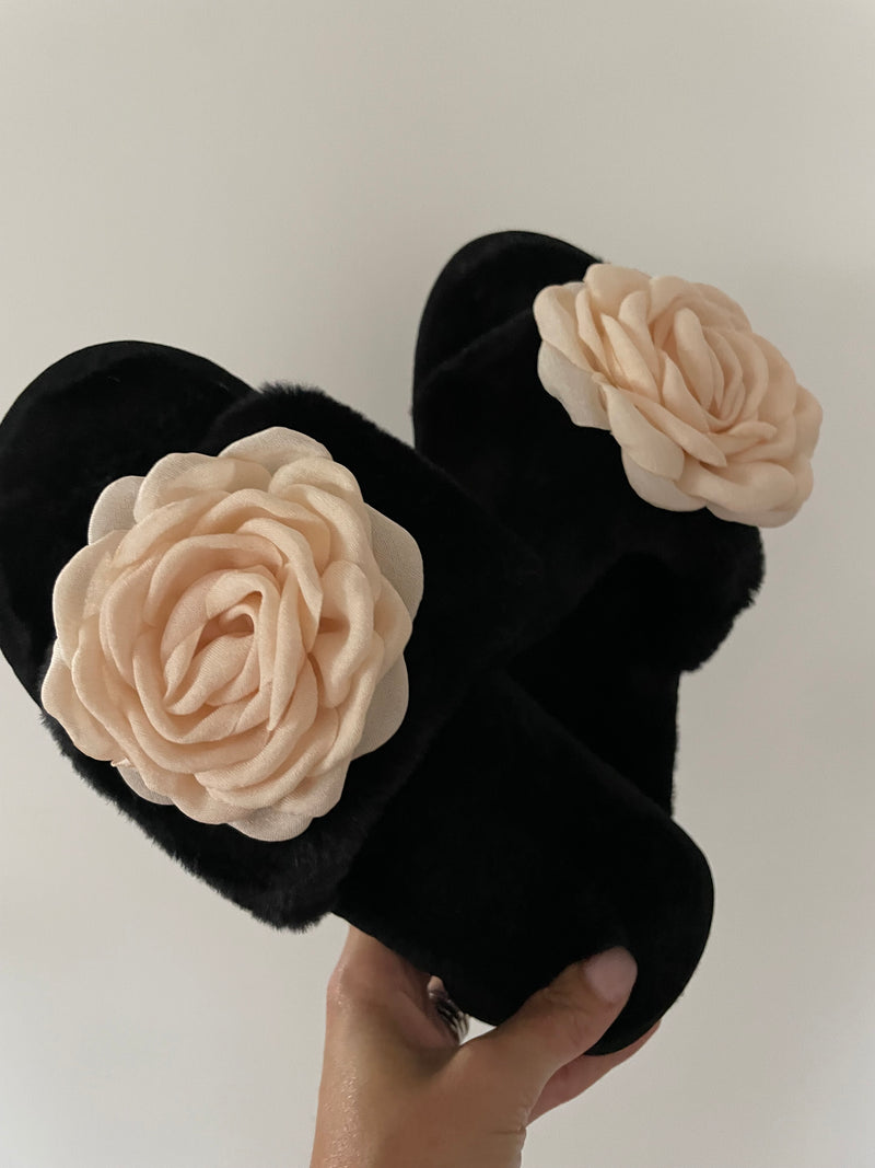 Chic Love Slippers