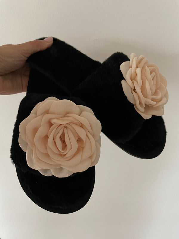 Chic Love Slippers